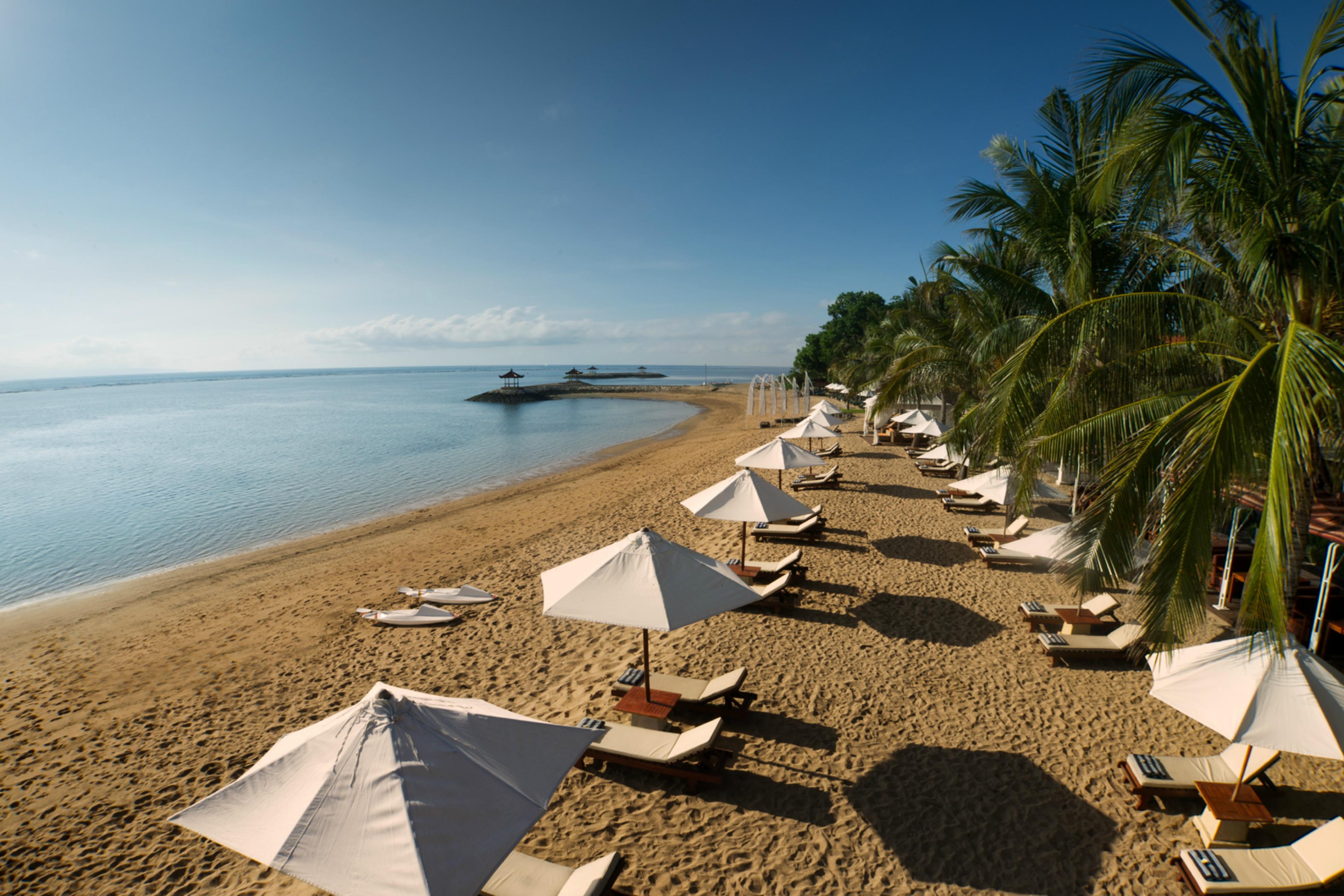 Griya Santrian A Beach Resort And Spa Sanur  Exterior photo