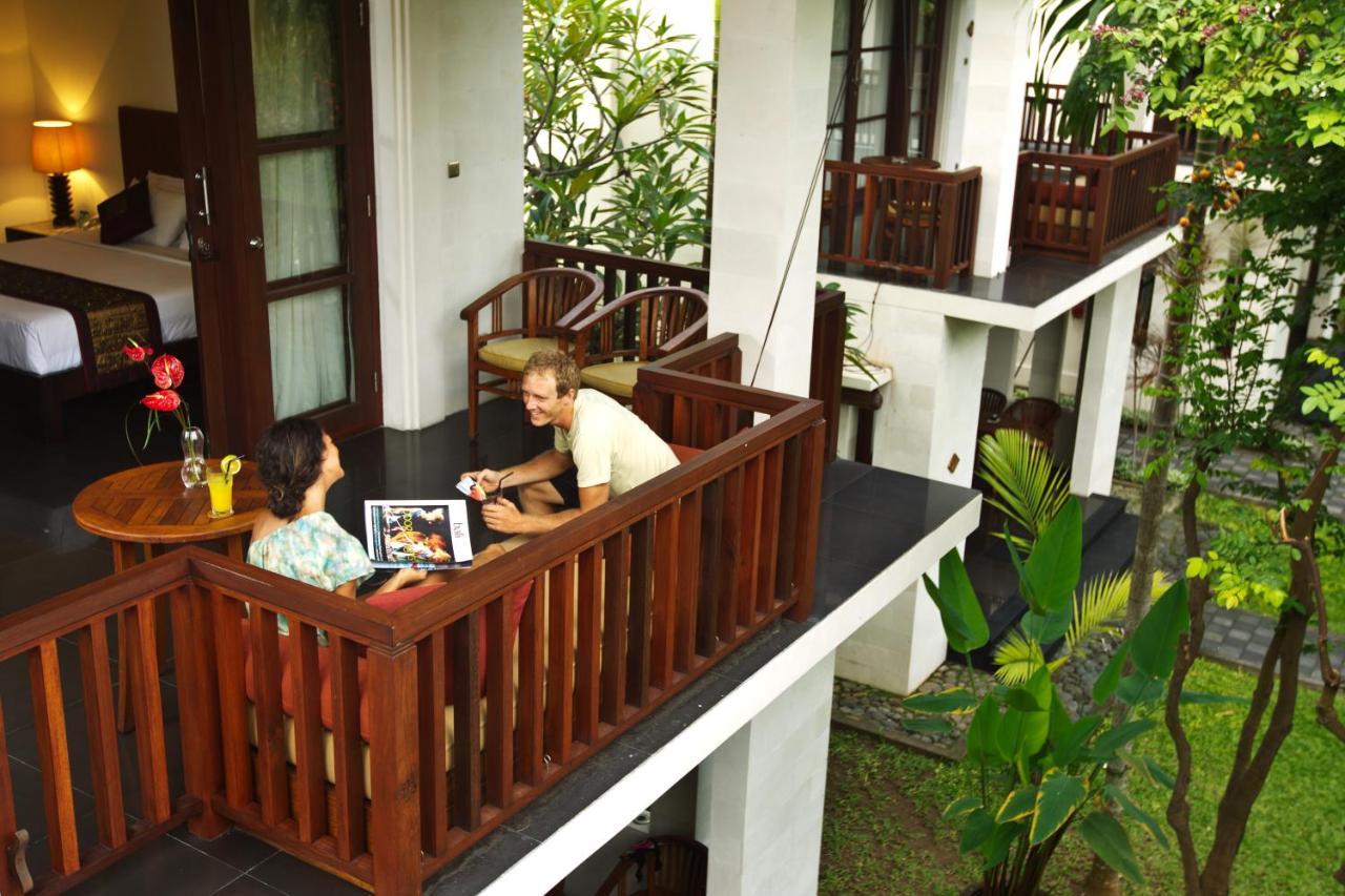 Griya Santrian A Beach Resort And Spa Sanur  Exterior photo